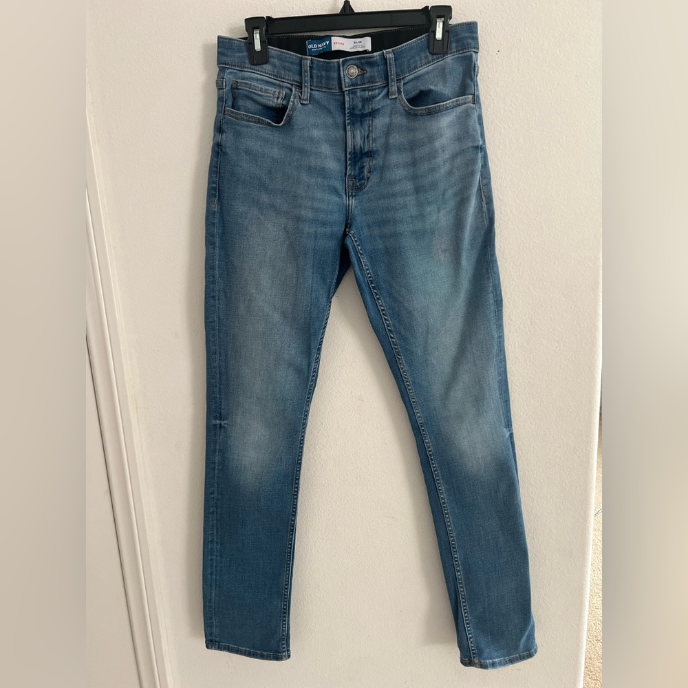 Old Navy Men's Slim Jeans in Light Blue